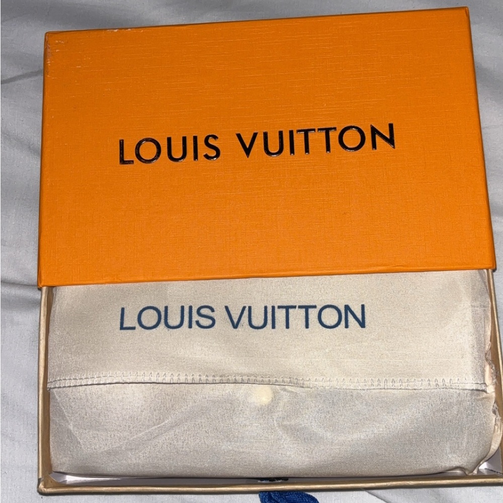 Louis Vuitton Brown Monogram Clutch - Picture 3 of 3